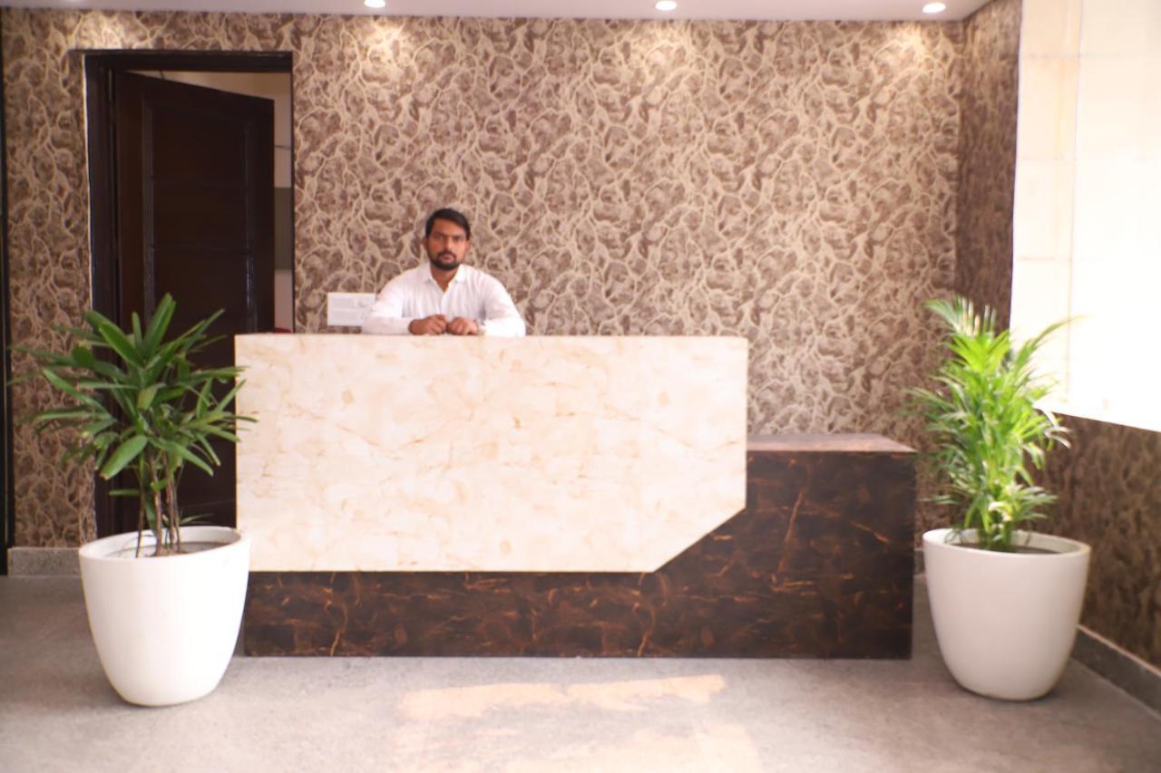 Lyf Corporate Suites - Noida Sector 19 Екстер'єр фото