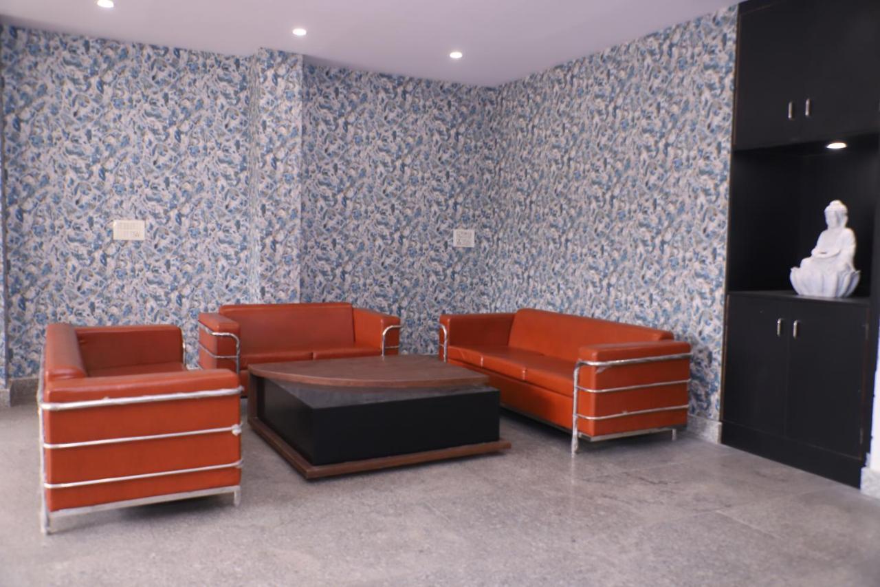 Lyf Corporate Suites - Noida Sector 19 Екстер'єр фото