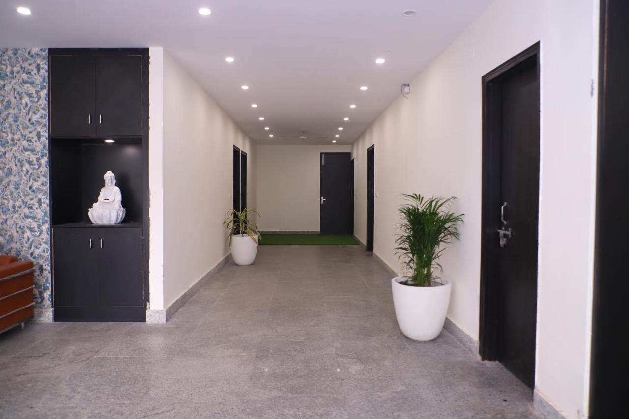 Lyf Corporate Suites - Noida Sector 19 Екстер'єр фото