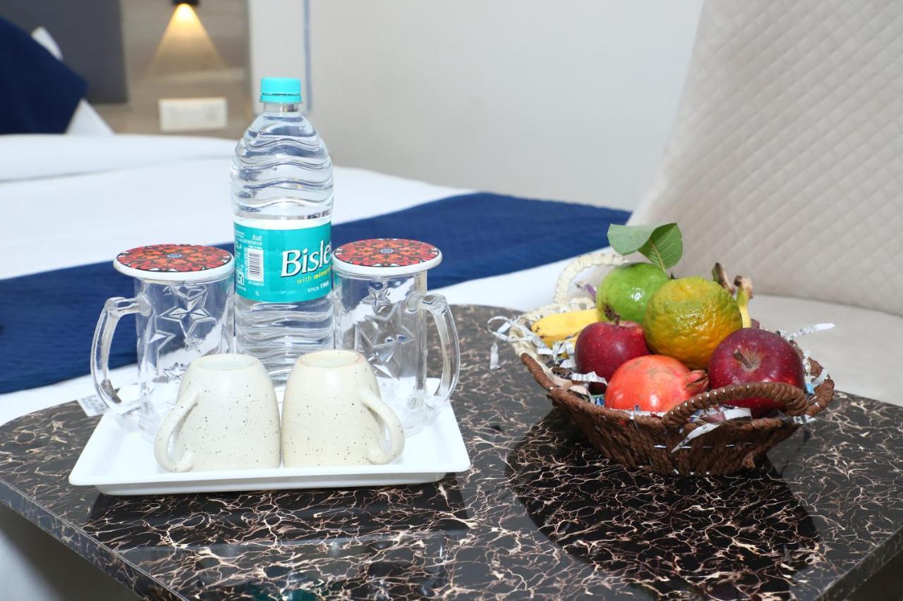 Lyf Corporate Suites - Noida Sector 19 Екстер'єр фото