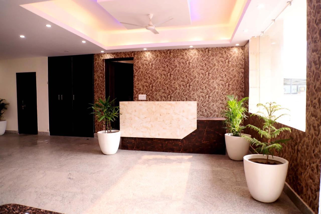 Lyf Corporate Suites - Noida Sector 19 Екстер'єр фото