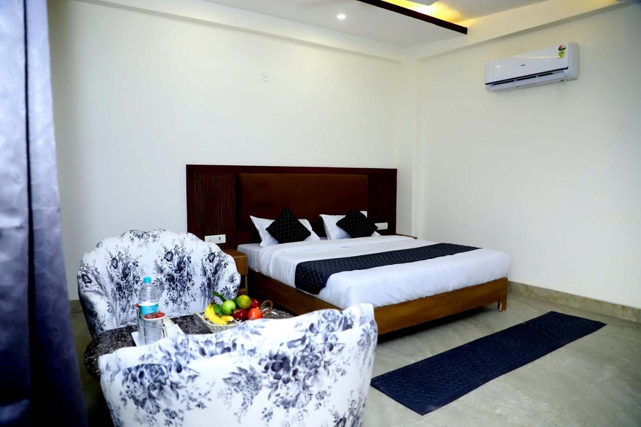 Lyf Corporate Suites - Noida Sector 19 Екстер'єр фото