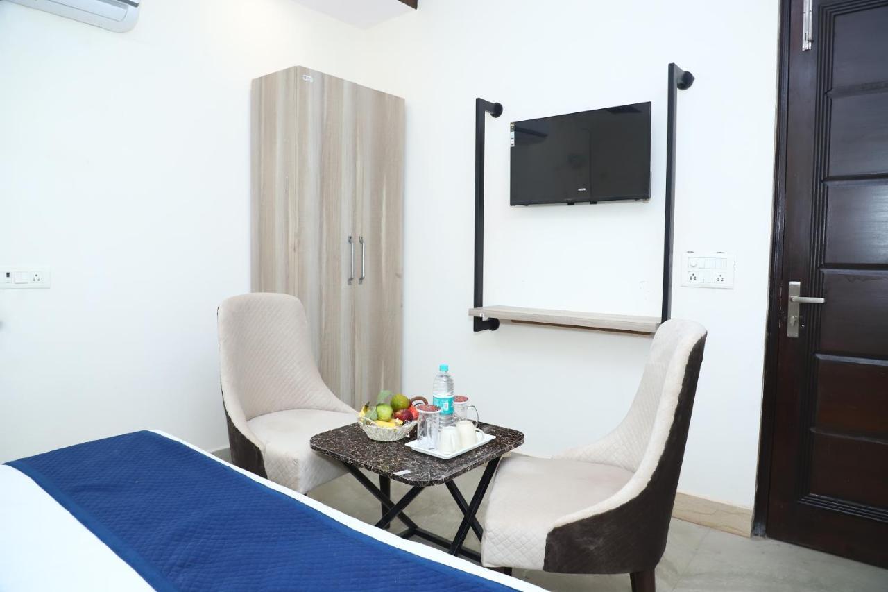 Lyf Corporate Suites - Noida Sector 19 Екстер'єр фото